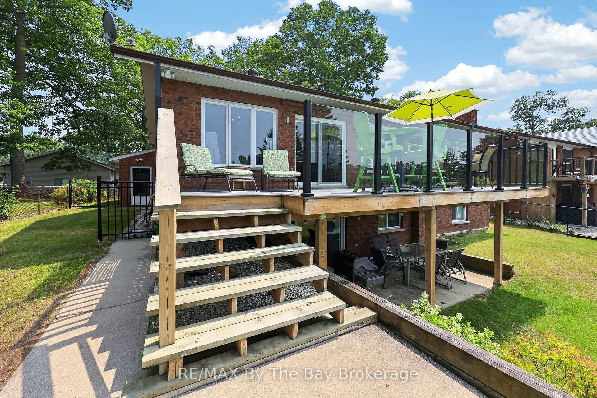 1434 RIVER Road photo 39