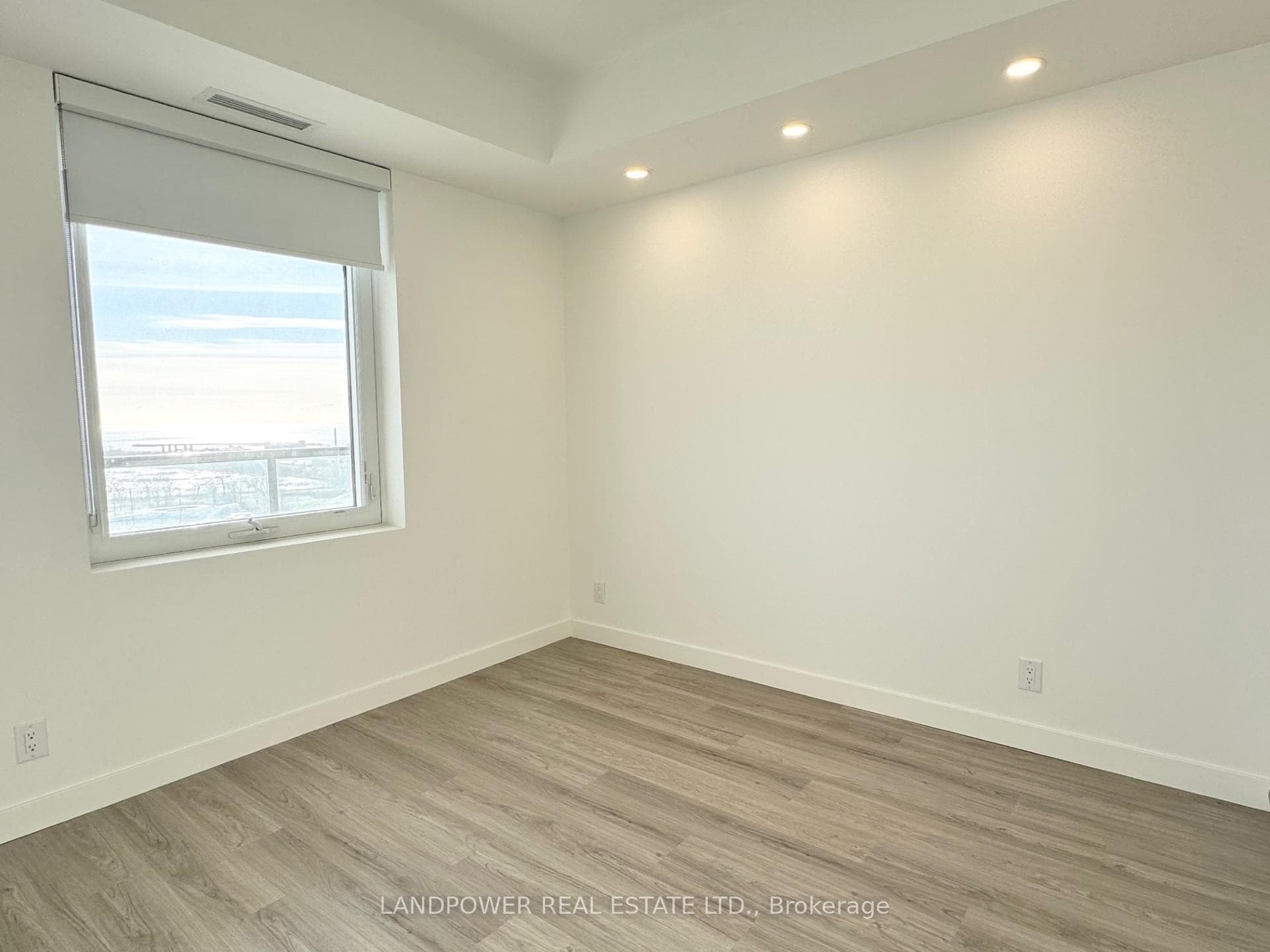 1050 Eastern Avenue Unit 1206 photo 7