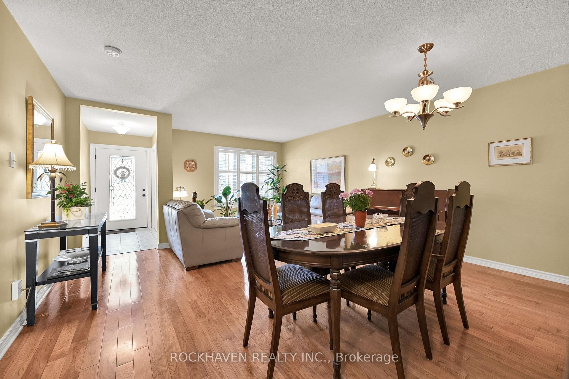 320 Hamilton Drive Unit 17 photo 2