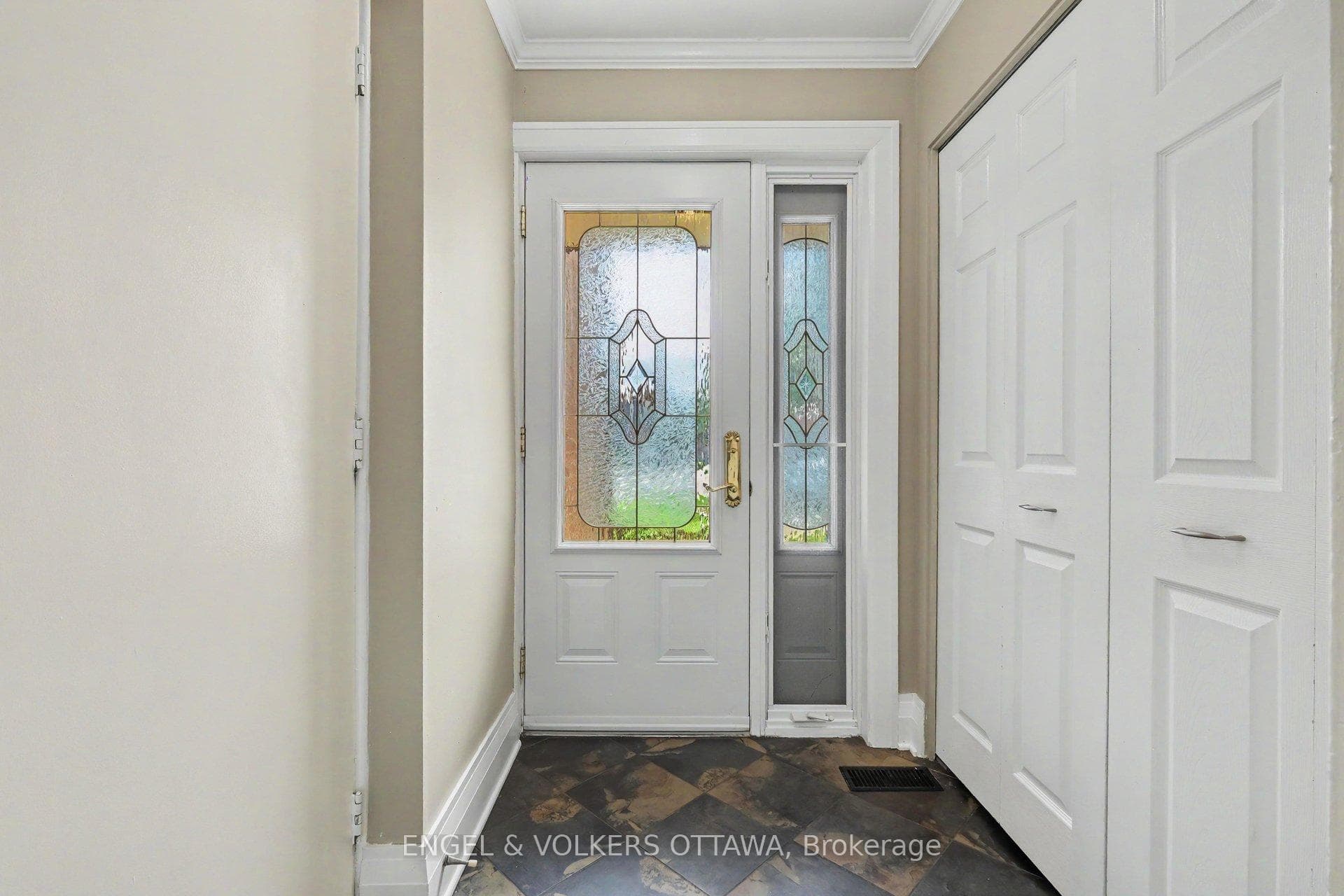 37 Gentle Gate Crescent photo 4
