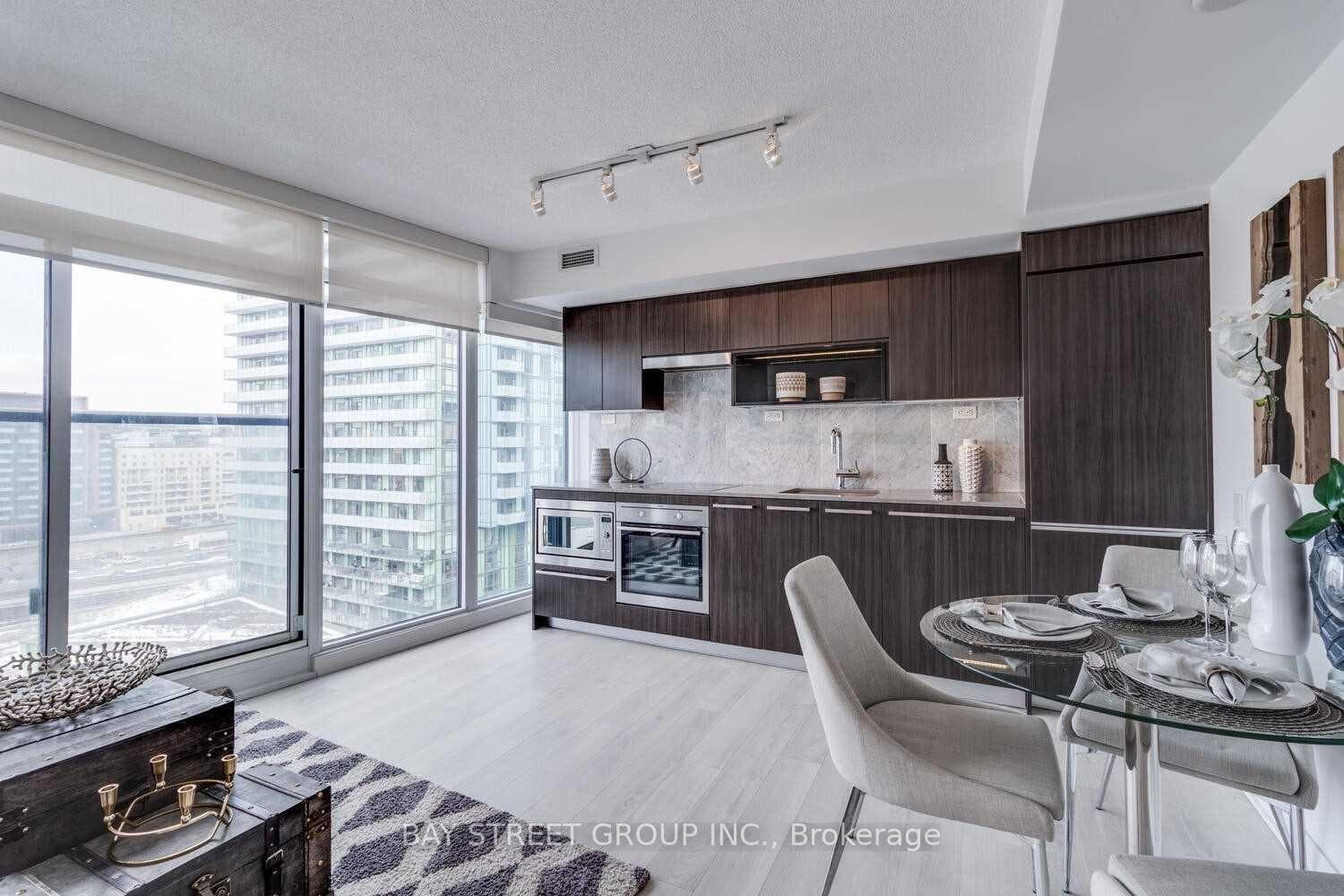 80 Queens Wharf Road Unit 1205 photo 10