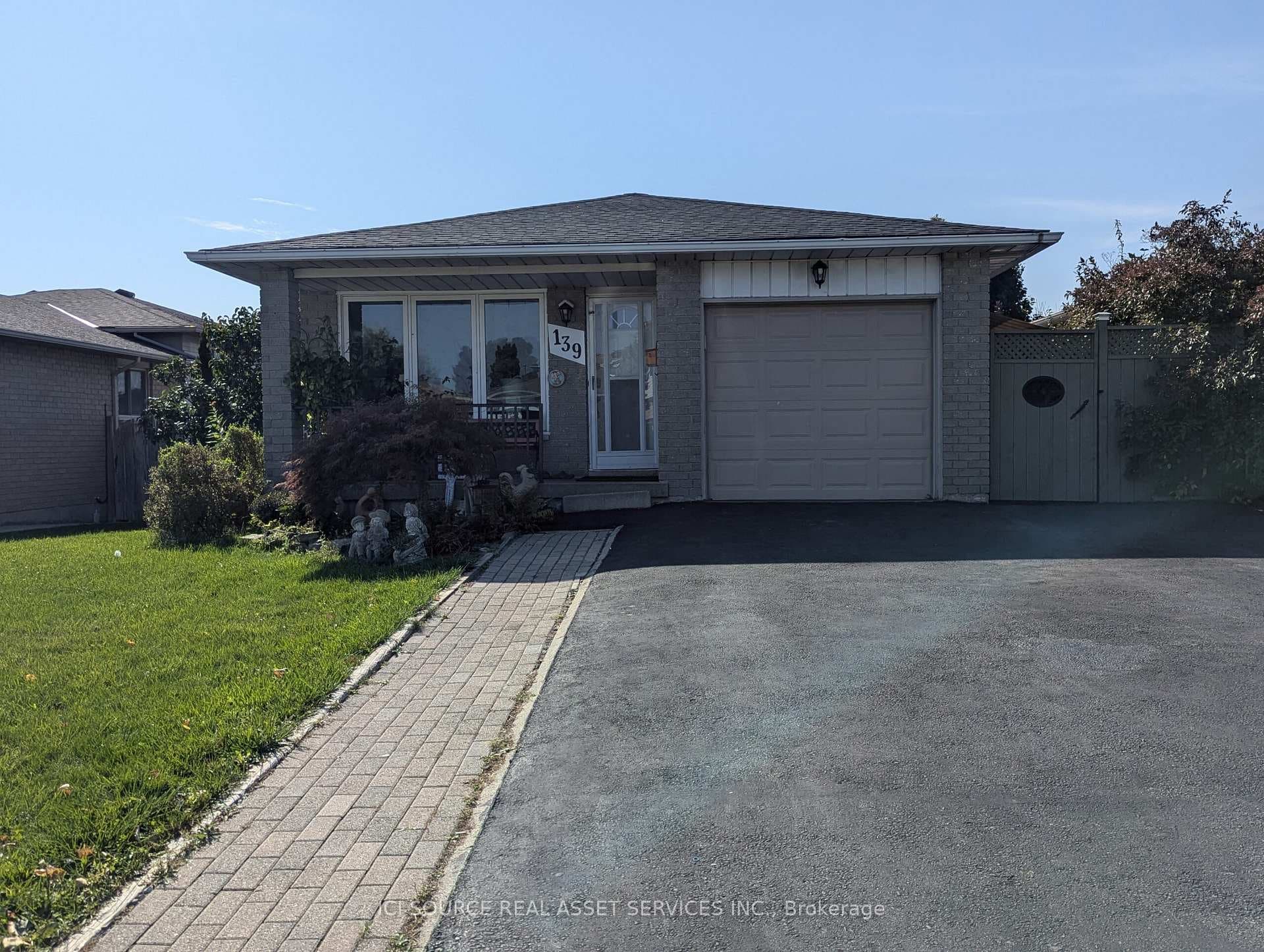 139 Independence Drive photo 2
