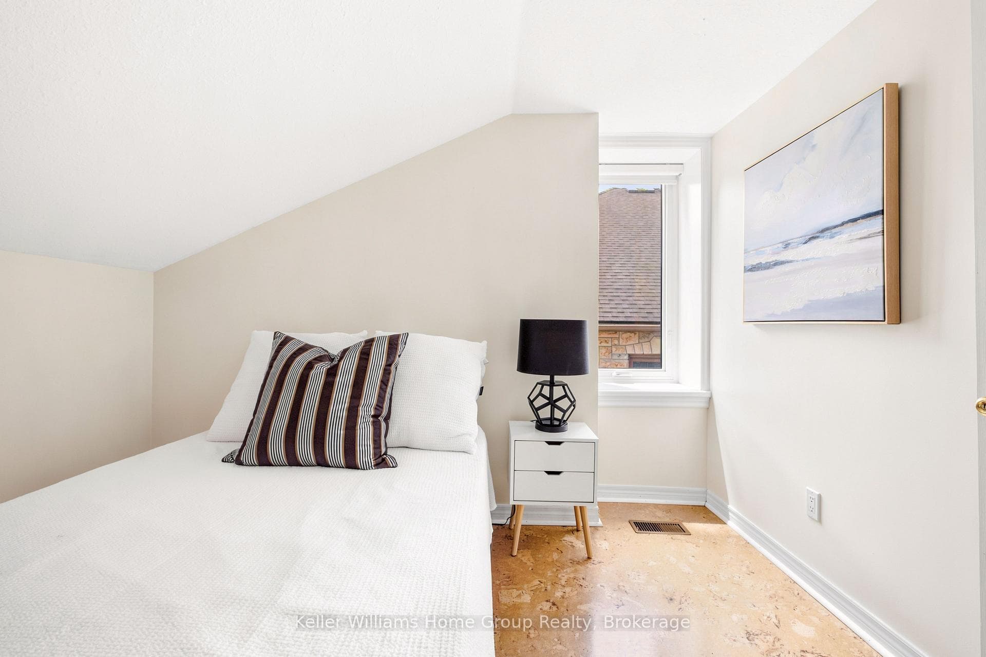 61 Essex Street photo 24