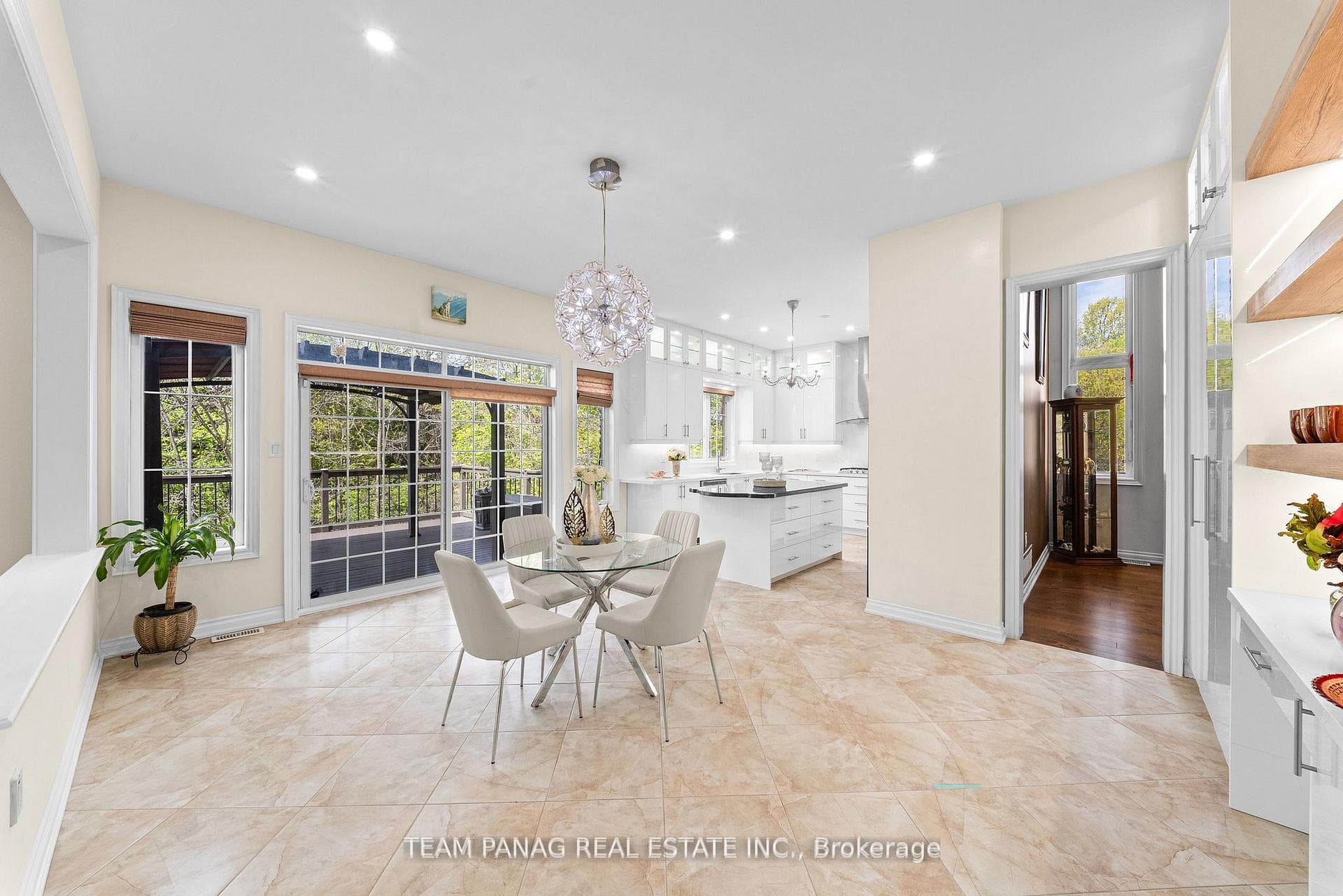 34 Cannington Crescent photo 19