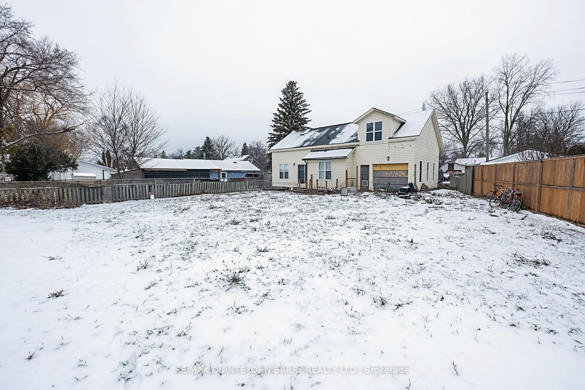 61 Kidd Avenue photo 22