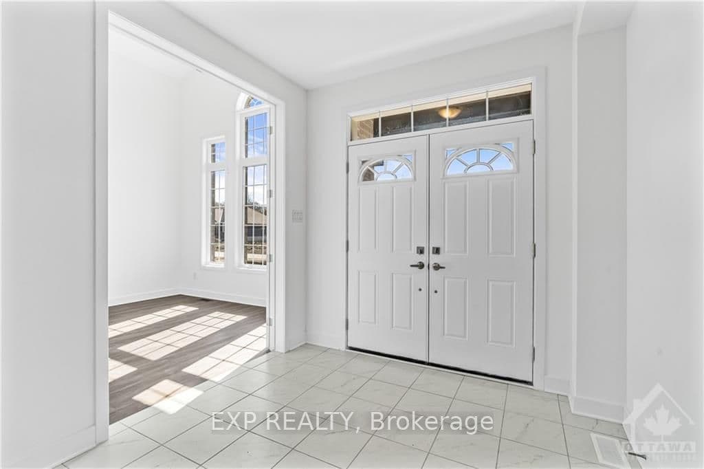 347 ANTLER Court photo 2