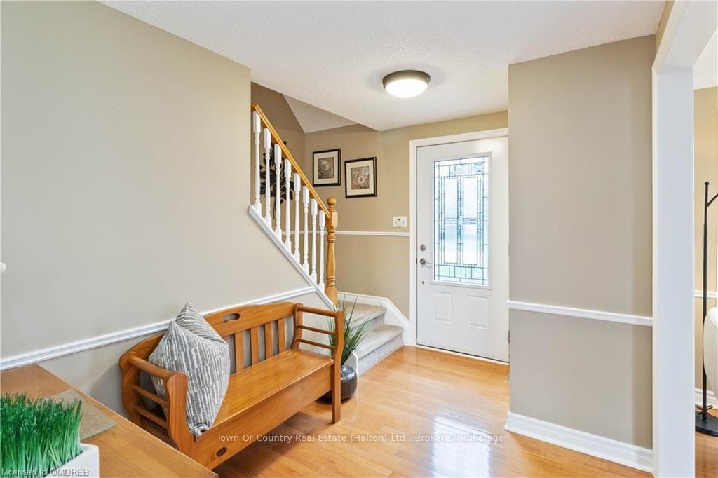 932 MAPLE Avenue photo 7