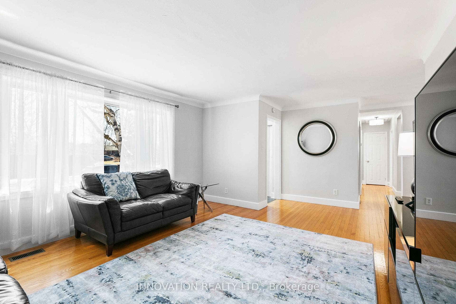 73 Oakridge Boulevard photo 7