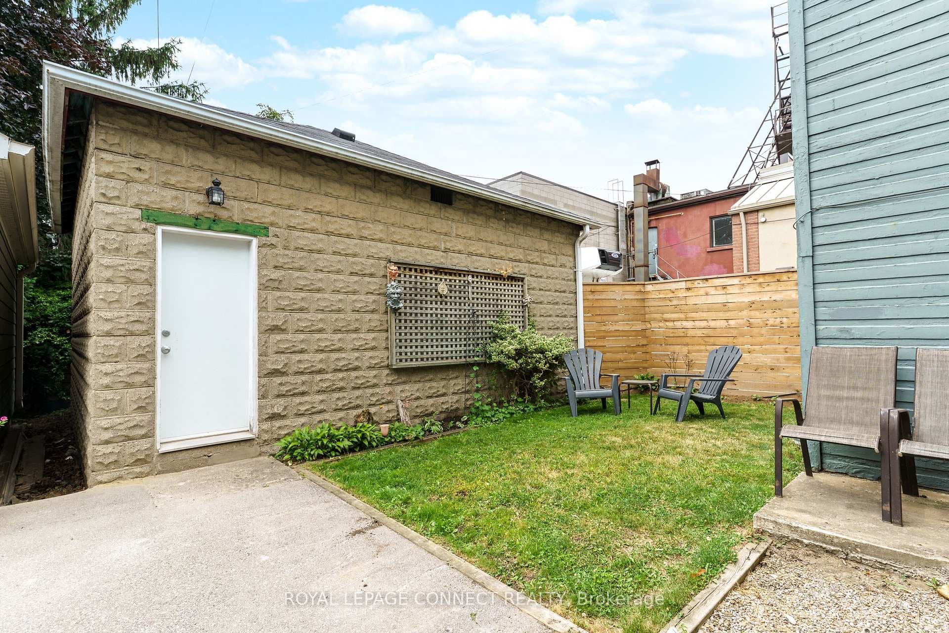 130 Beresford Avenue Unit 3 photo 20