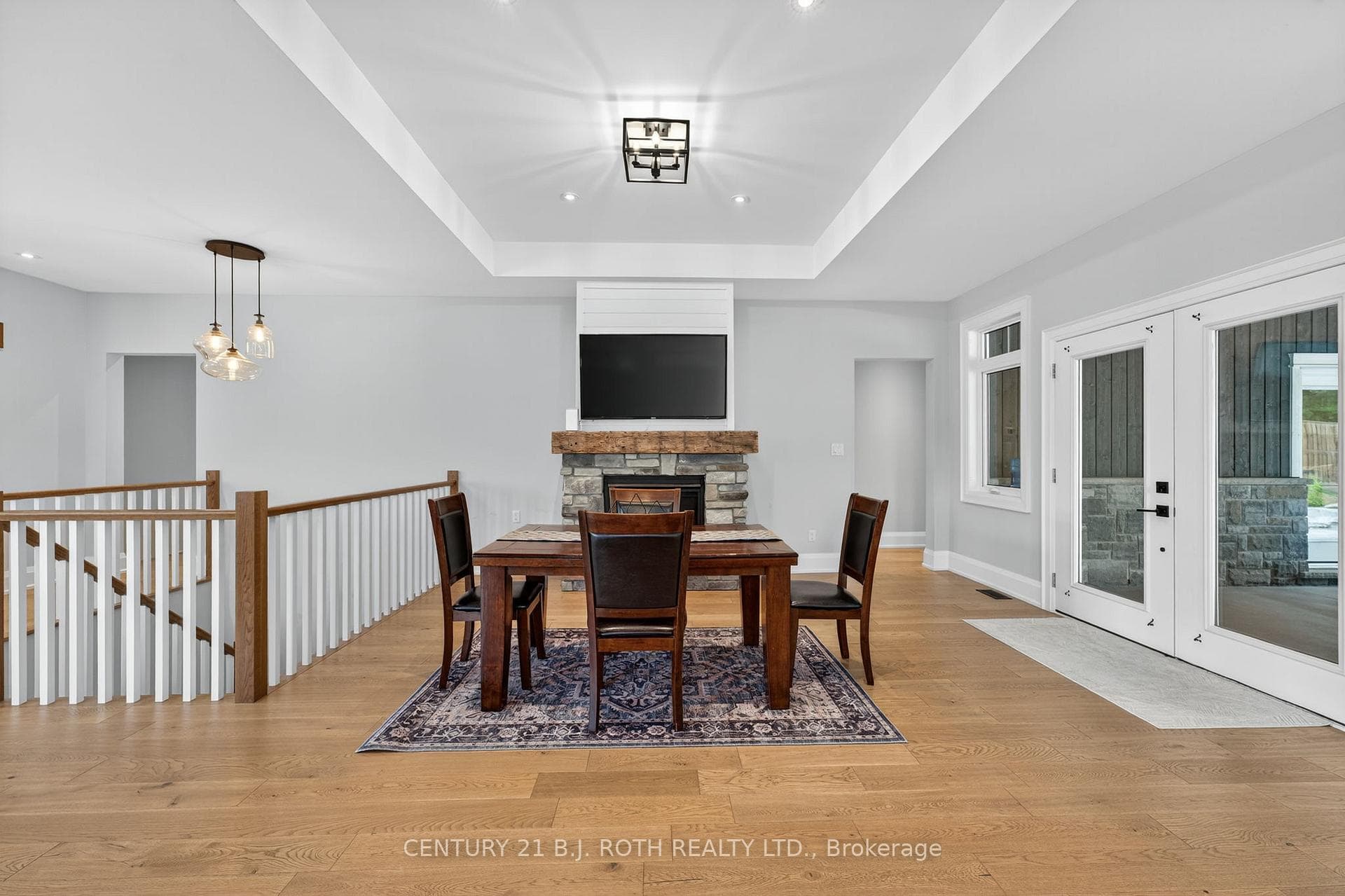 300 Shanty Bay Road photo 17