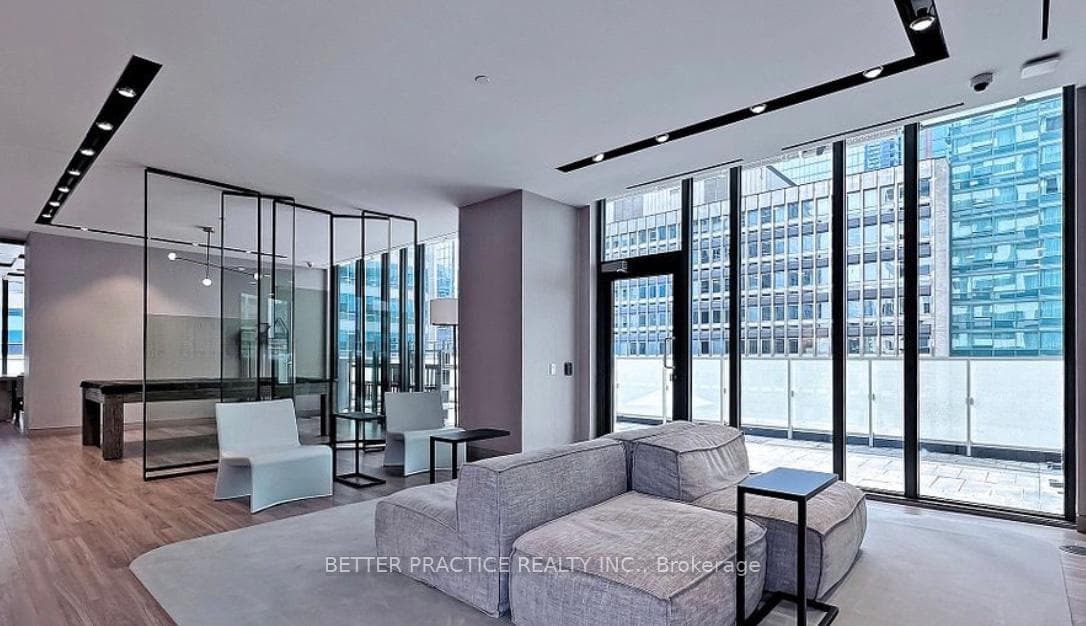 20 Lombard Street Unit 3506 photo 13
