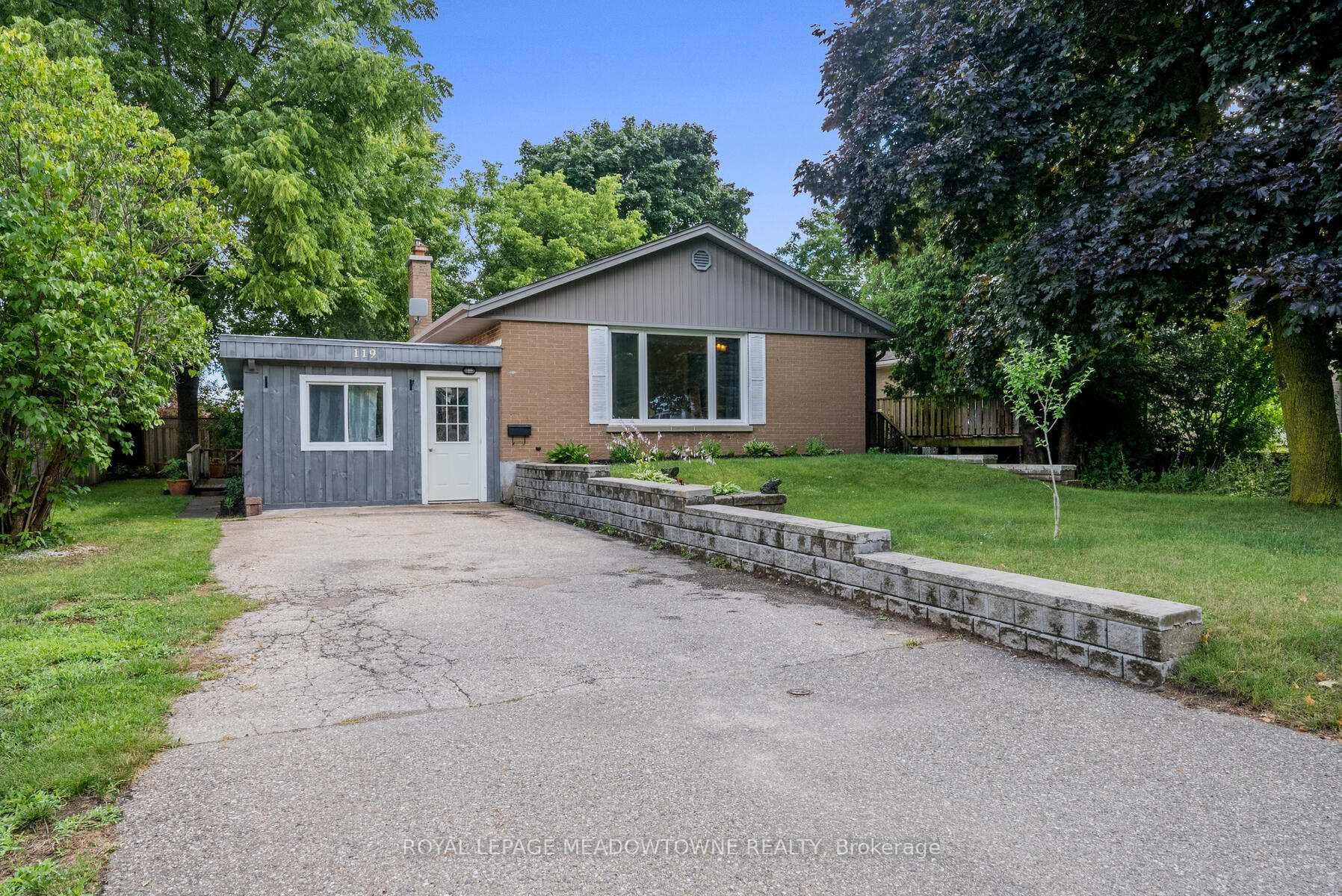 119 Wynford Place photo 2