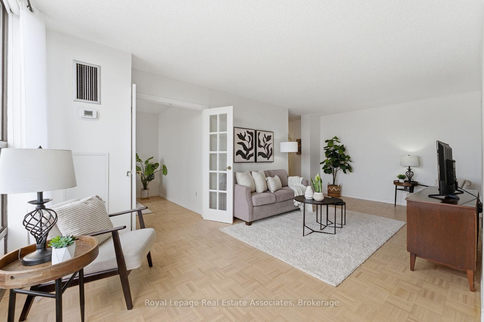 3170 Kirwin Avenue Unit 1010 photo 9