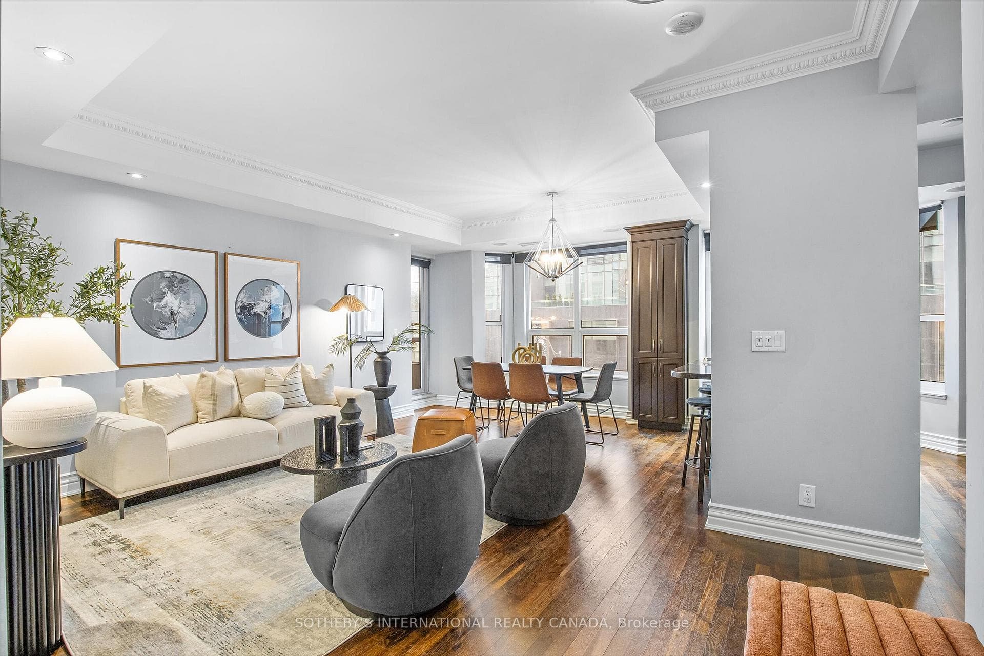 68 Yorkville Avenue Unit 308 photo 8