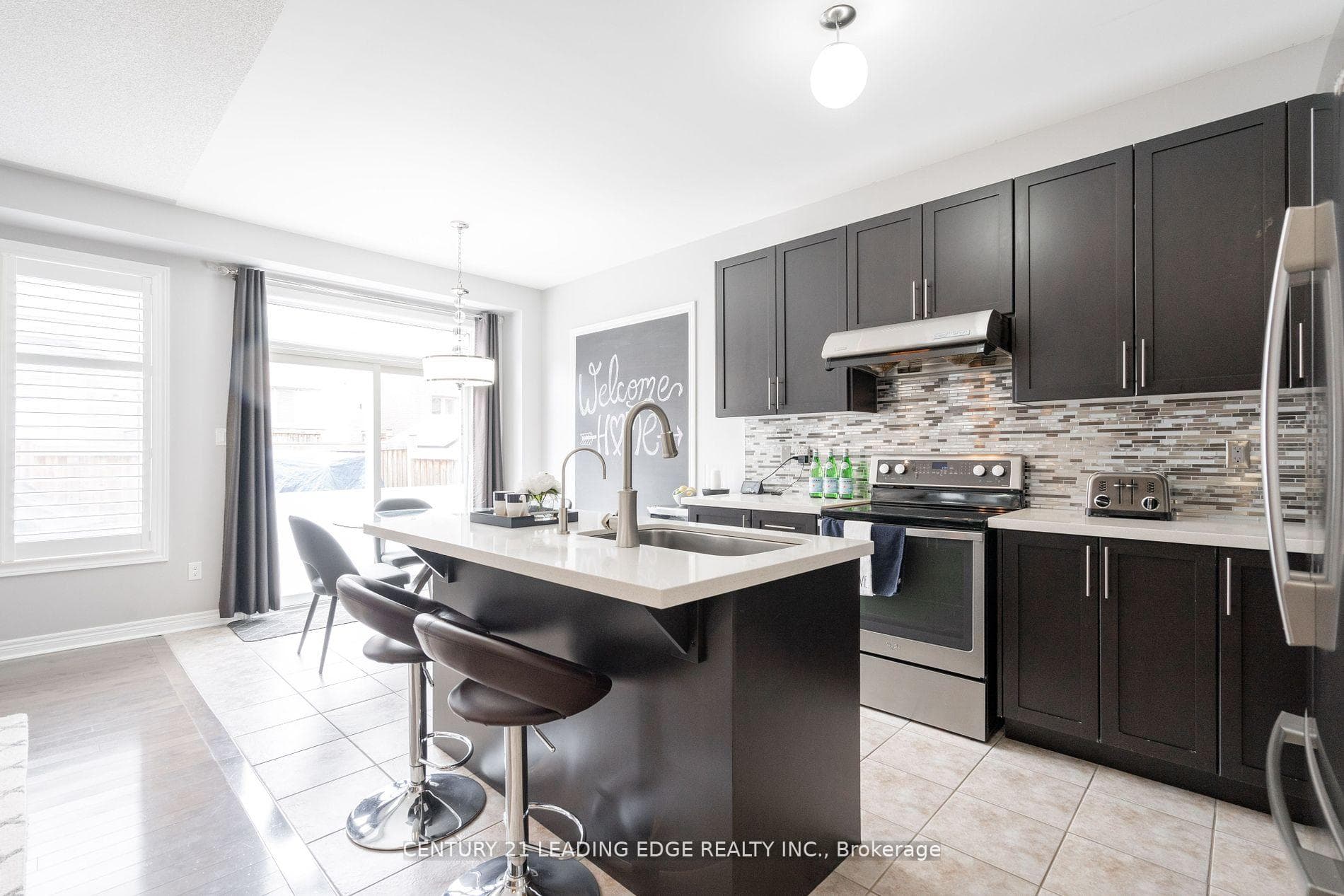 22 Edgehill Avenue photo 7