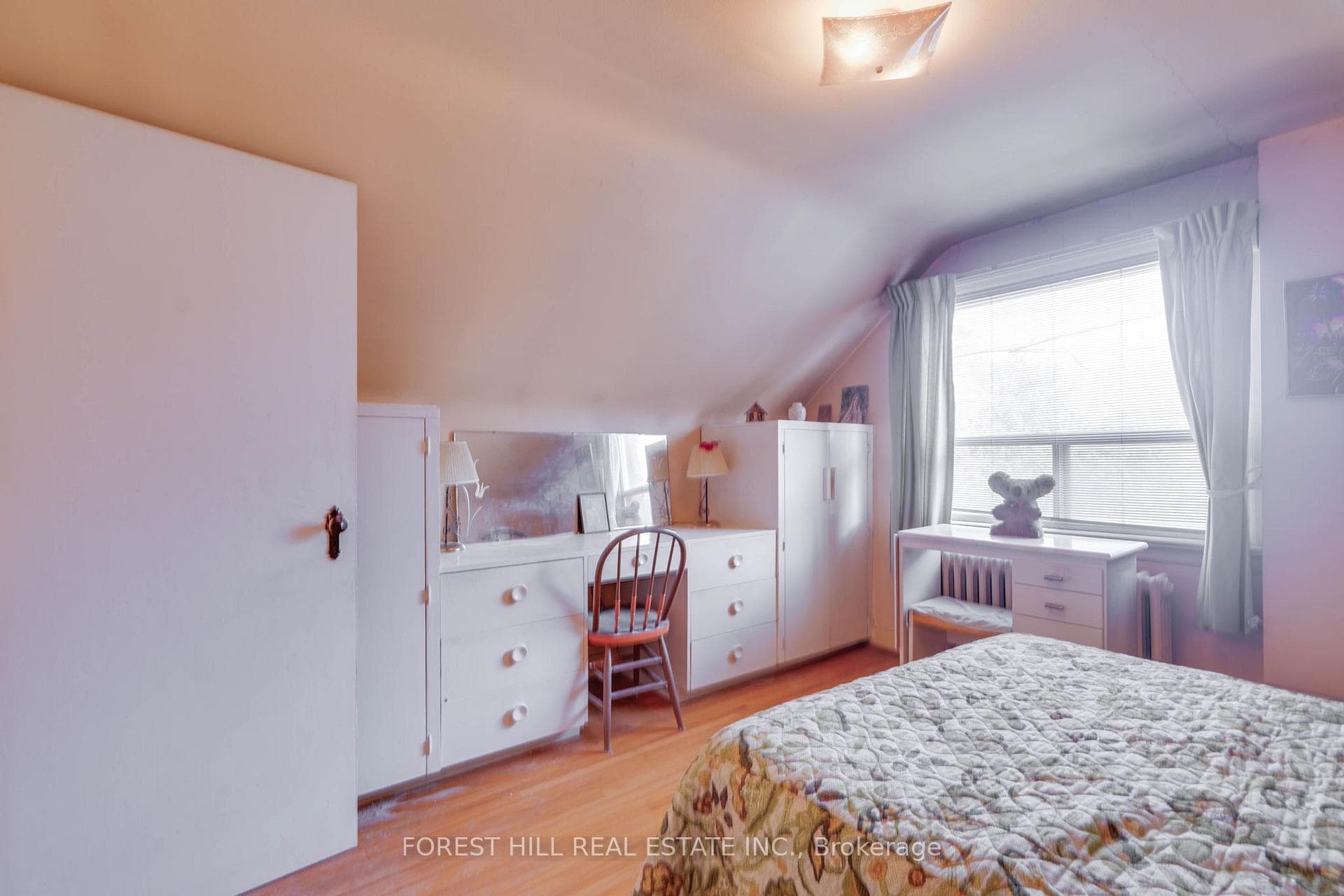 154 Glen Albert Drive photo 21