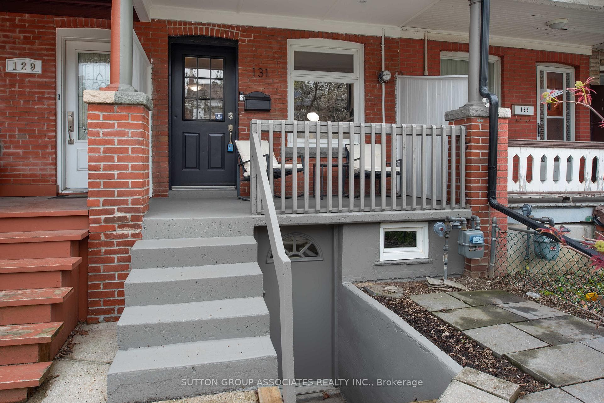 131 Ascot Avenue photo 3