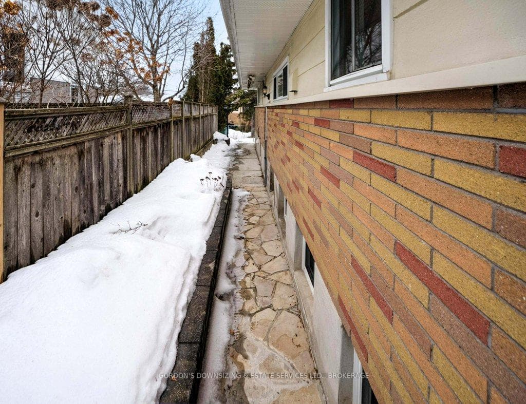 300 Old Quarry Road photo 42
