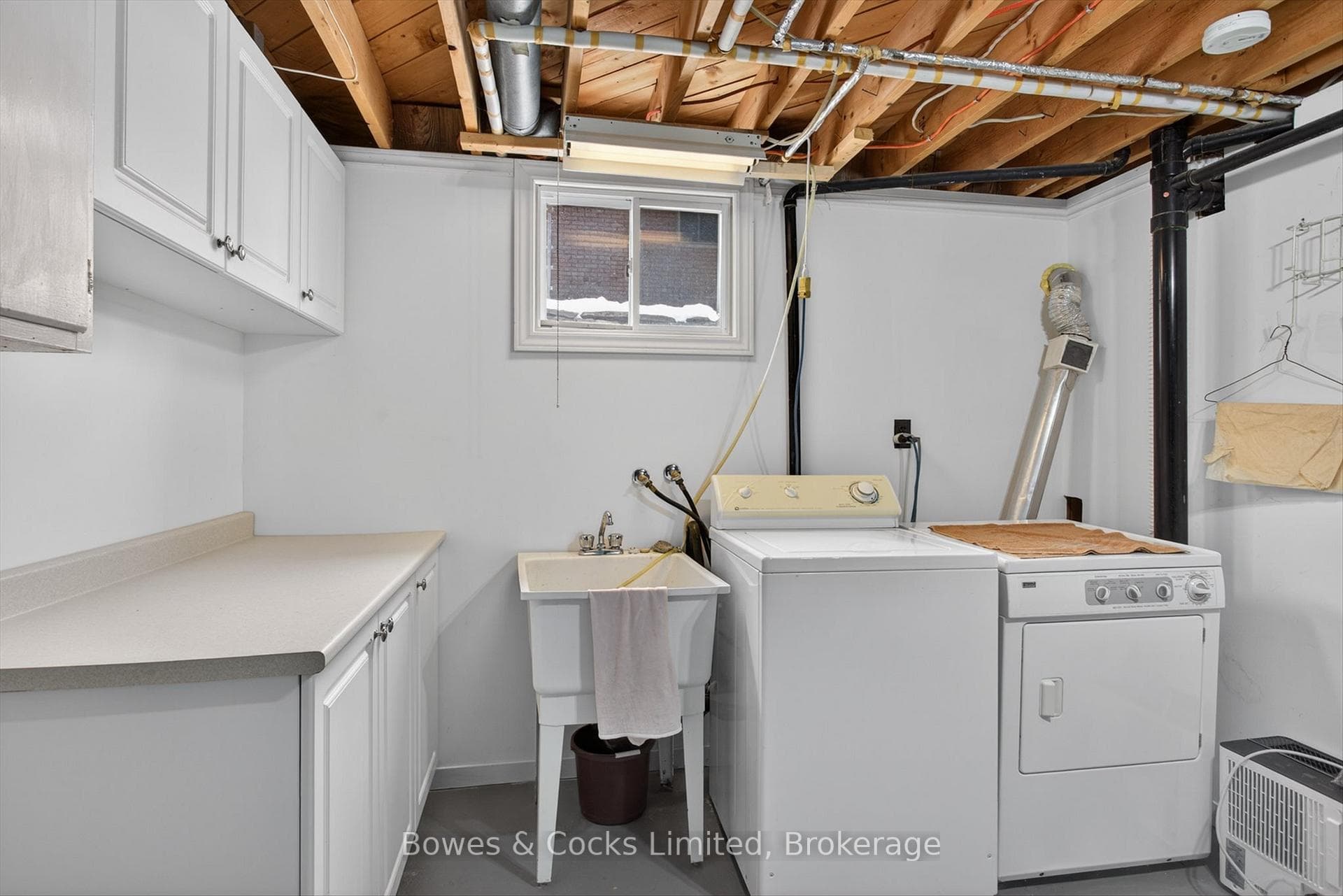 716 Otonabee Drive photo 31