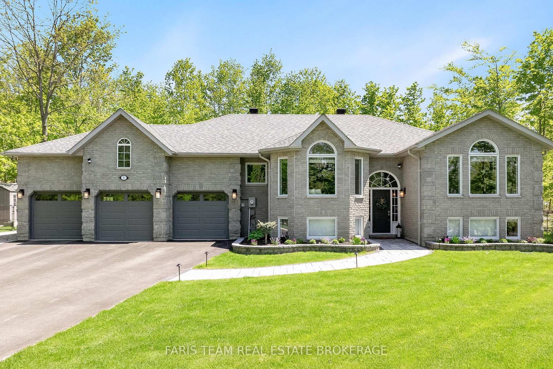 1 Pineview Drive photo 3