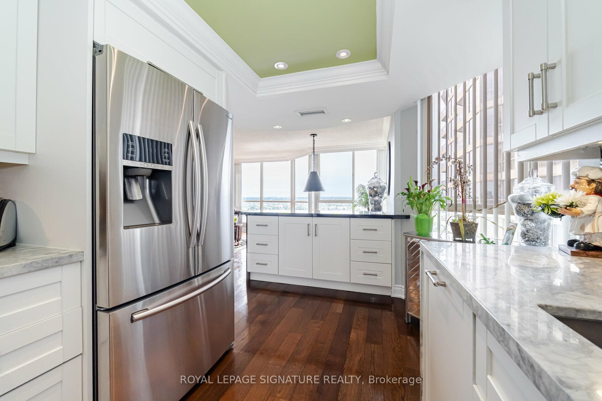 55 Kingsbridge Garden Circle Unit 1801 photo 13