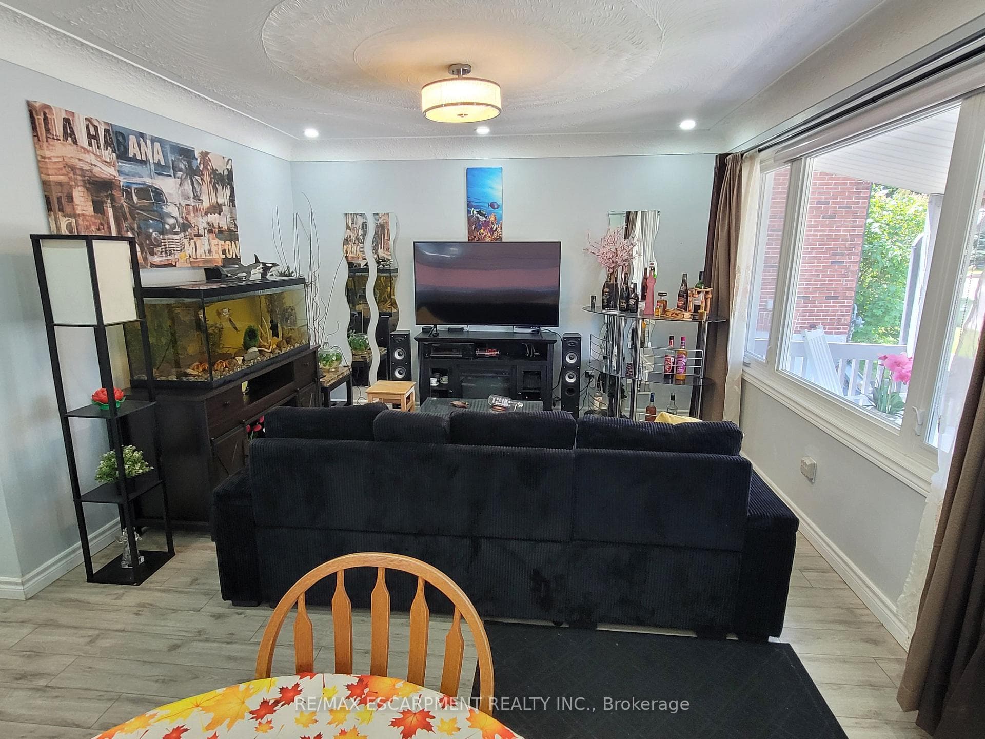239 WEST 18TH Street photo 11