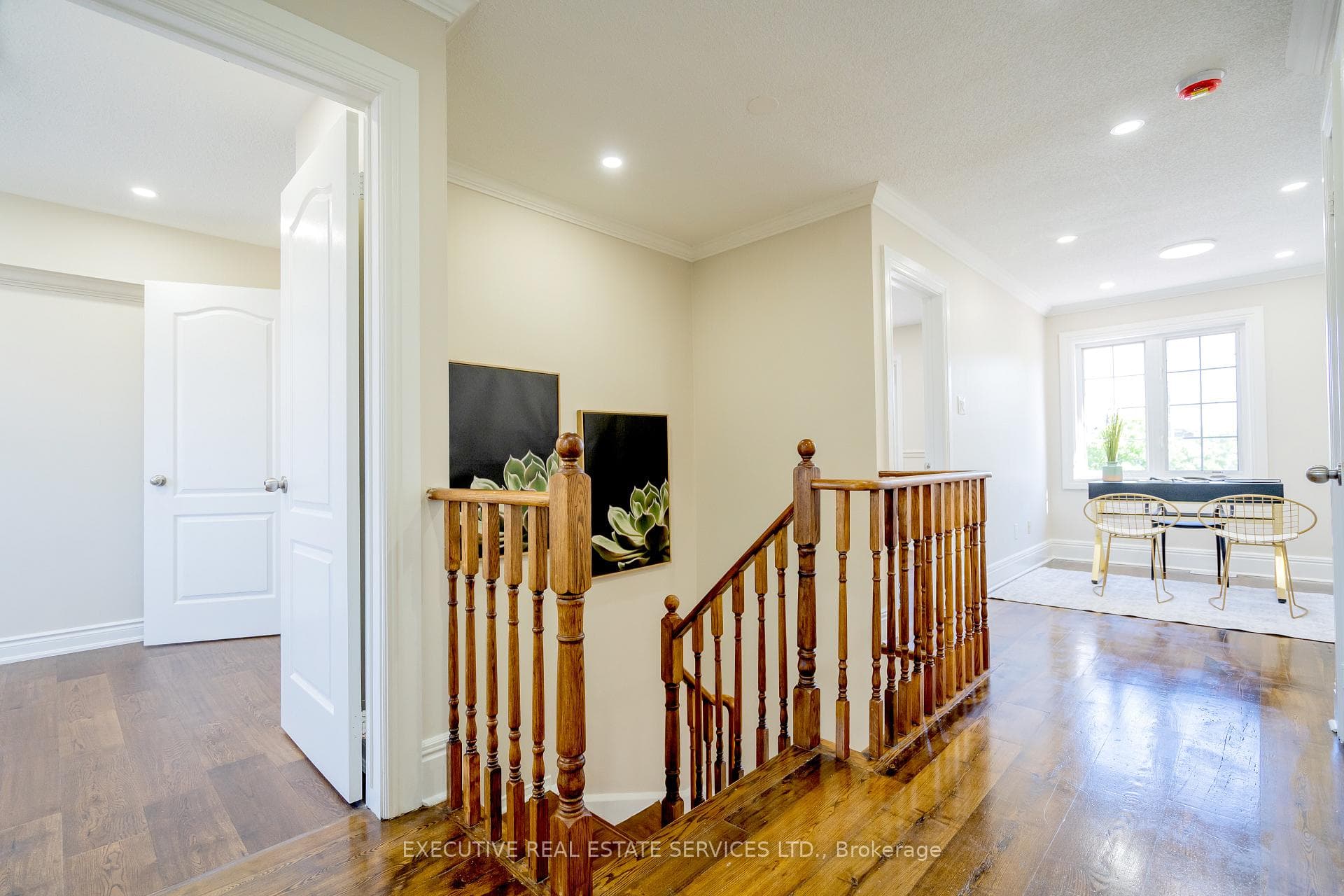 30 Hiberton Crescent photo 15