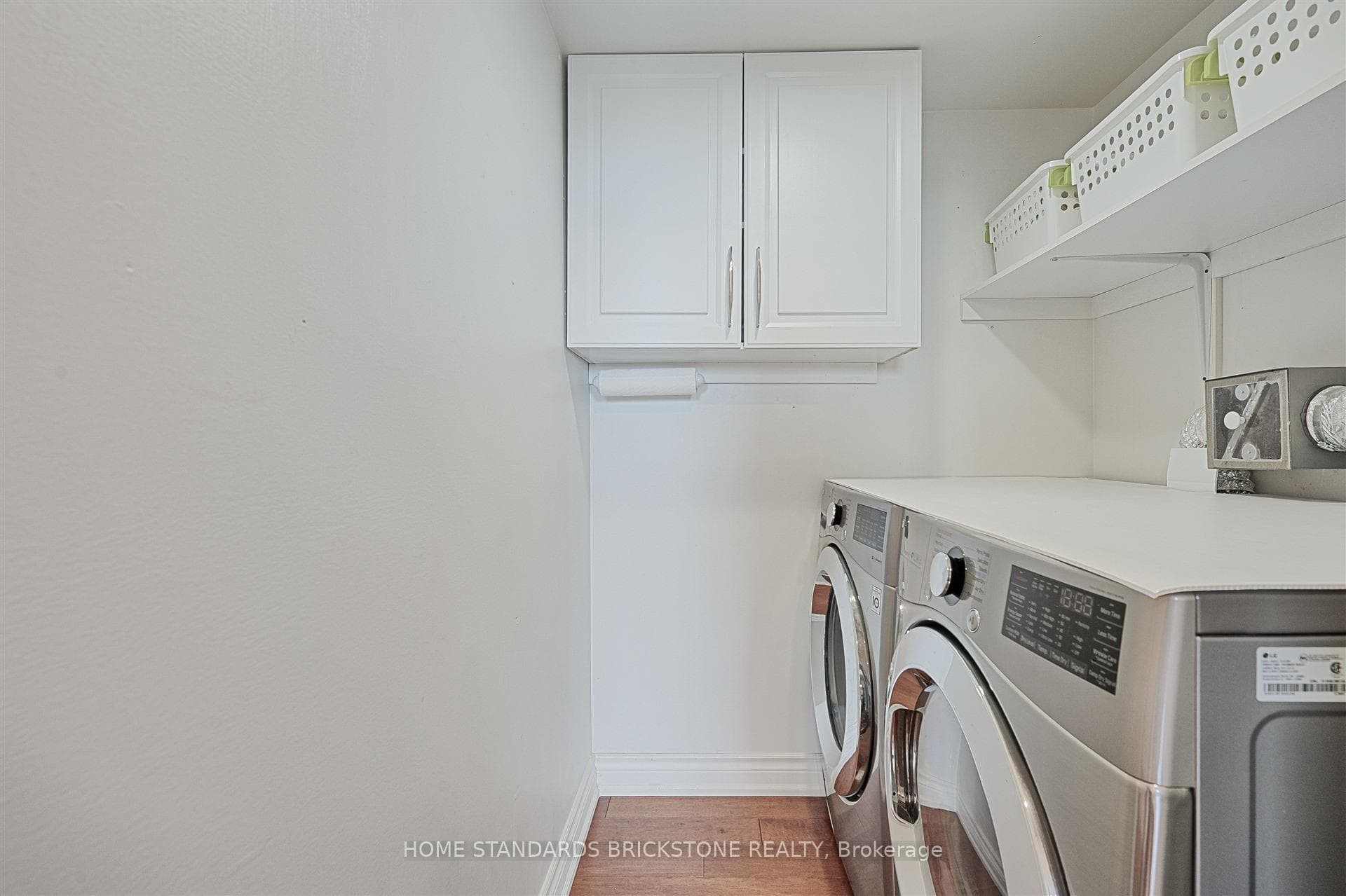 240 Scarlett Road Unit 601 photo 22