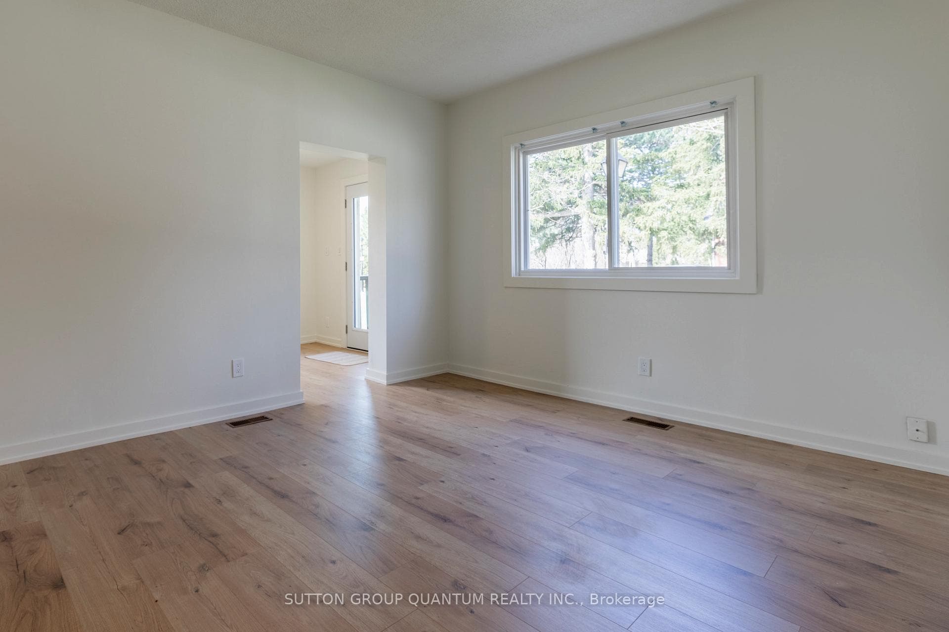 519 Elizabeth Street photo 30