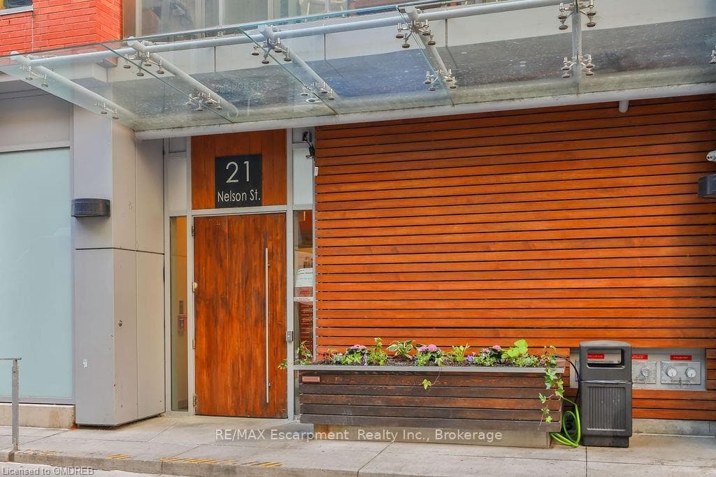 21 NELSON Street Unit 616 photo 1