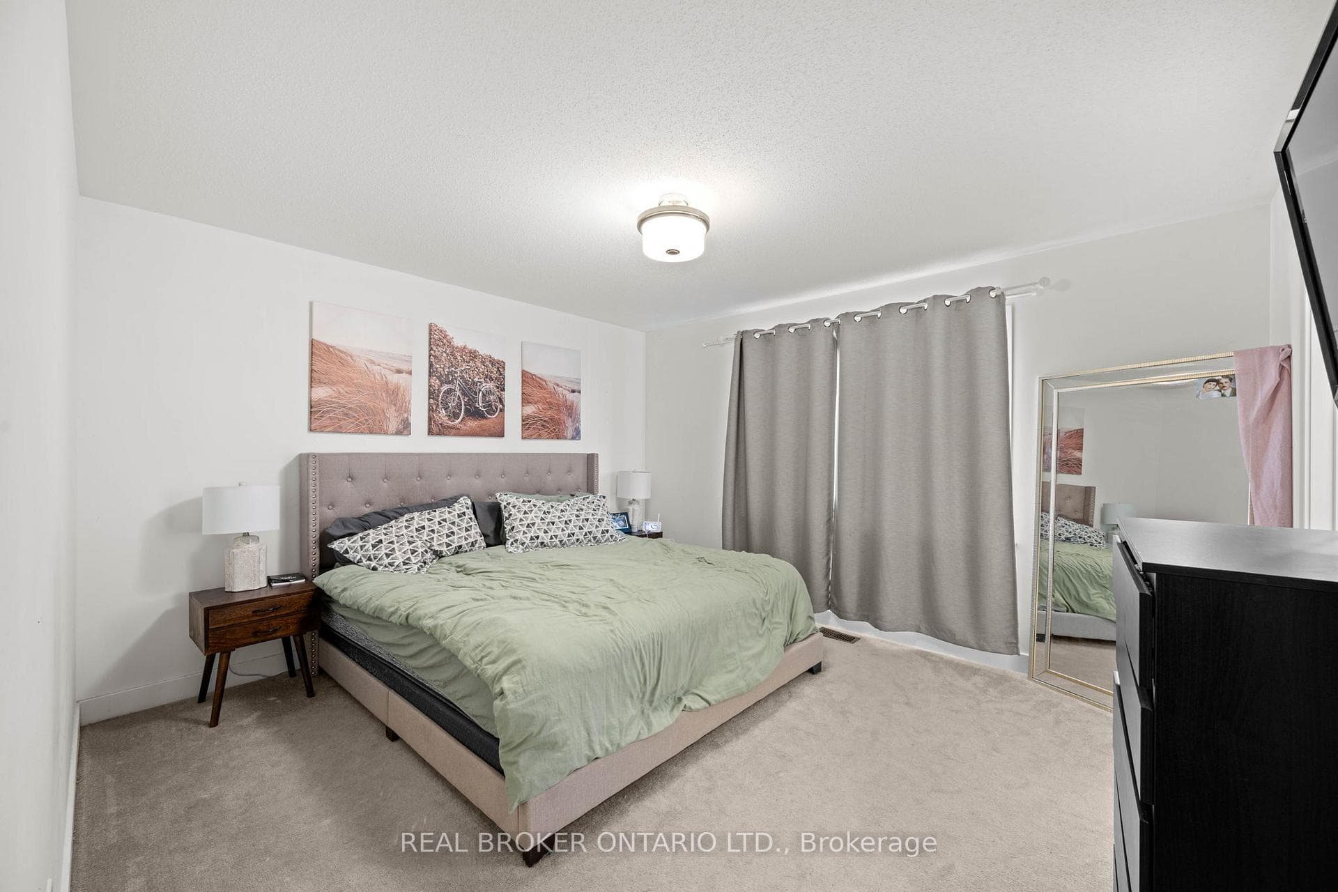 645 Rathburn Lane photo 19