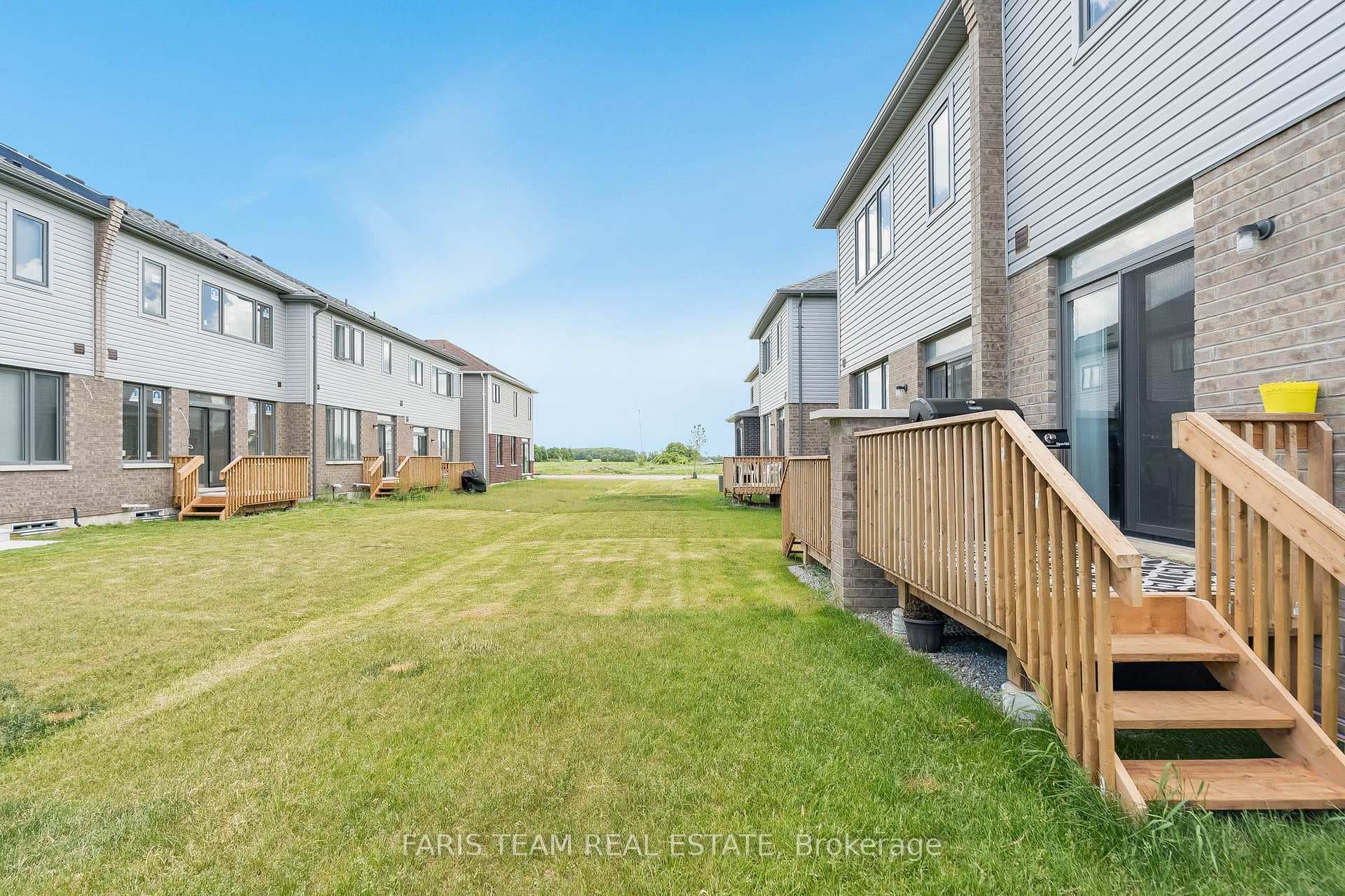 78 Valleybrook Road photo 20