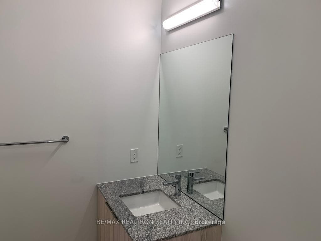 50 Ordnance Street Unit 1812 photo 8