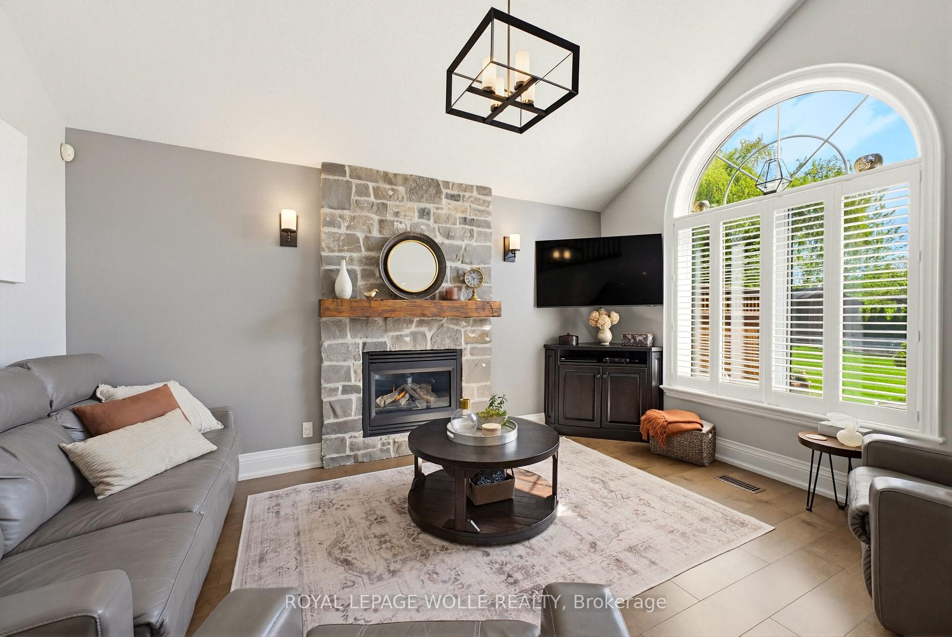 64 Highgate Road photo 16