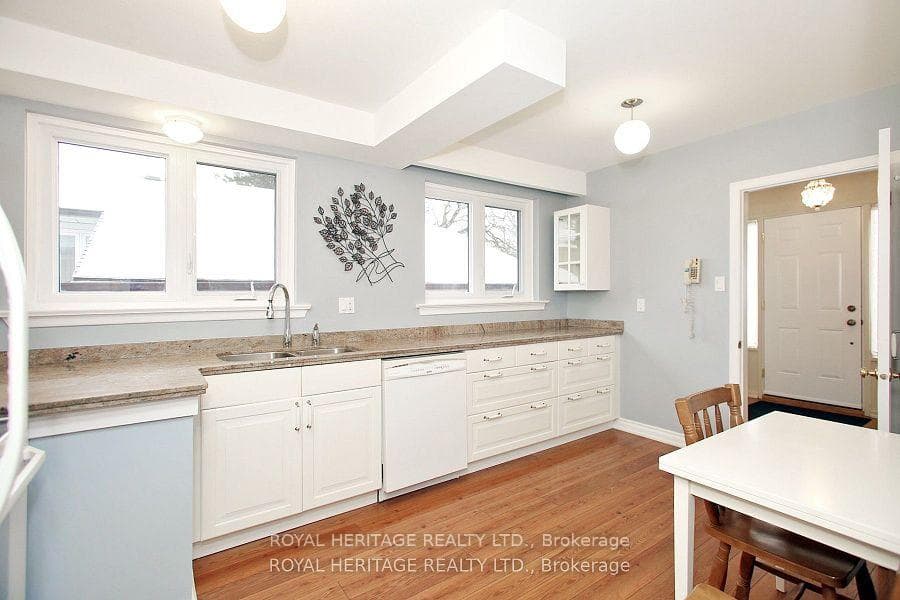 65 Bennett Road photo 20