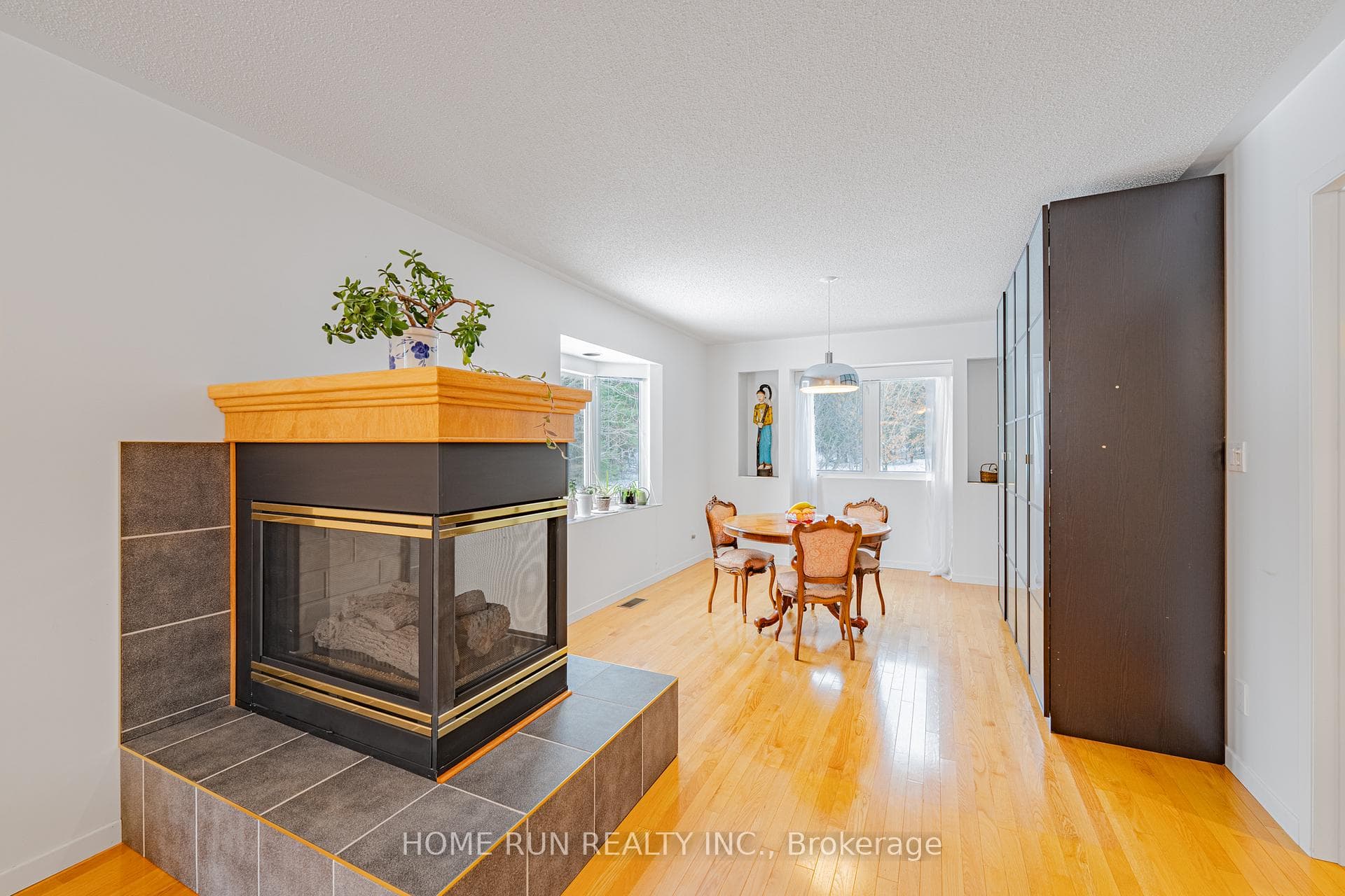 1545 Sherruby Way photo 11
