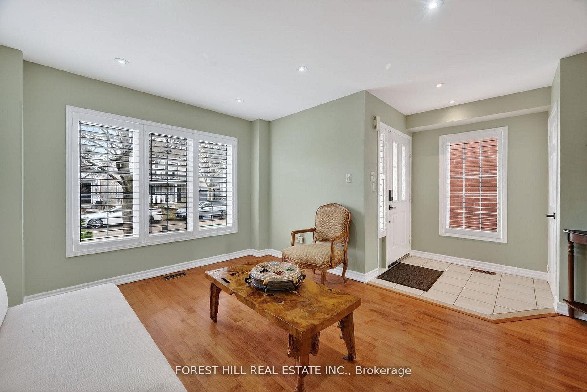 17 Lilley Avenue photo 4