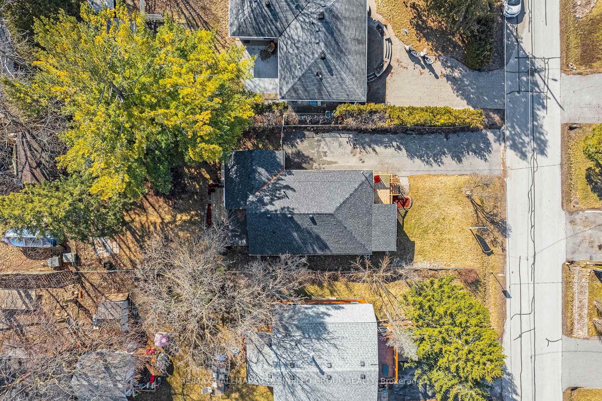 307 Miami Drive photo 24