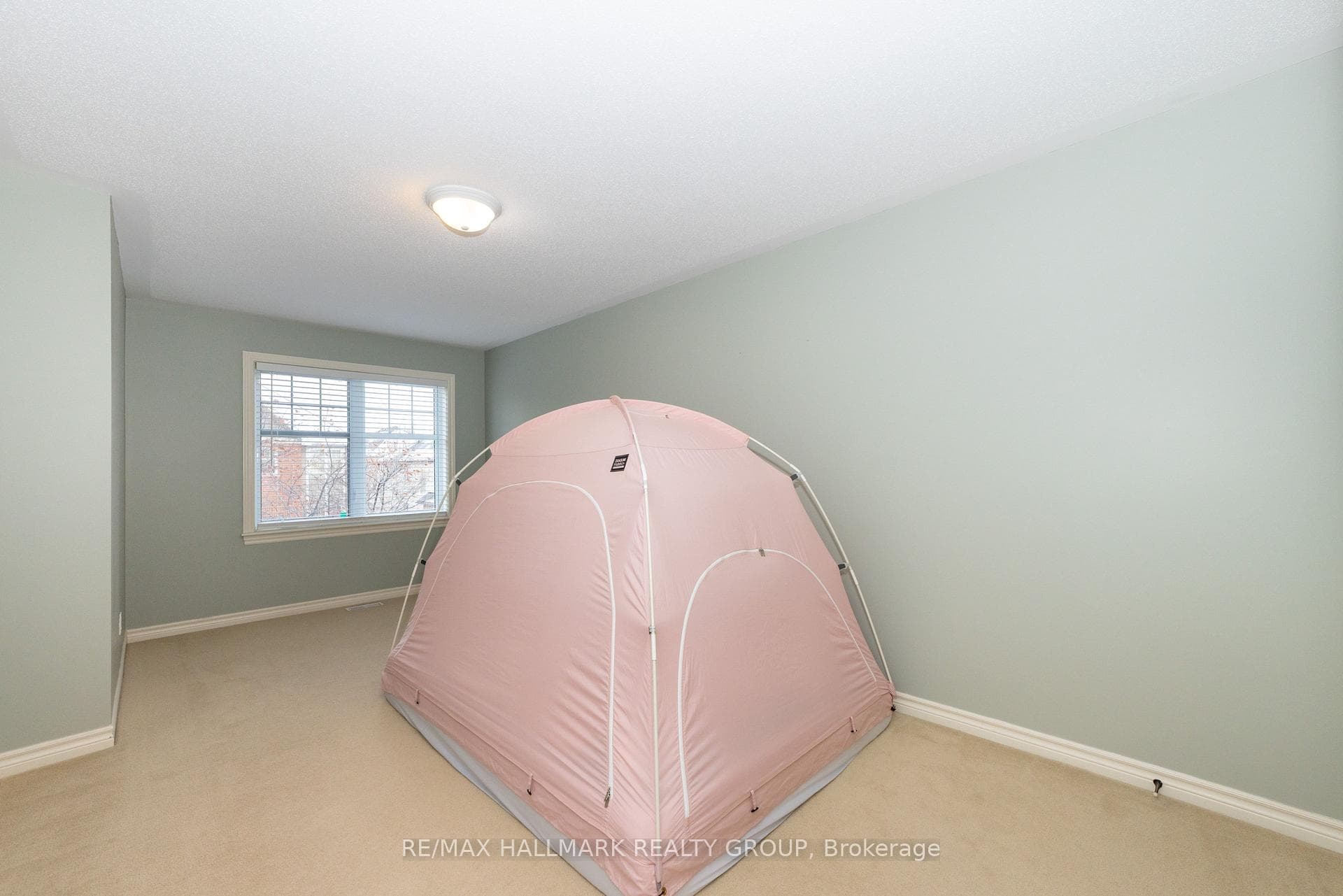 54 SELHURST Avenue photo 22