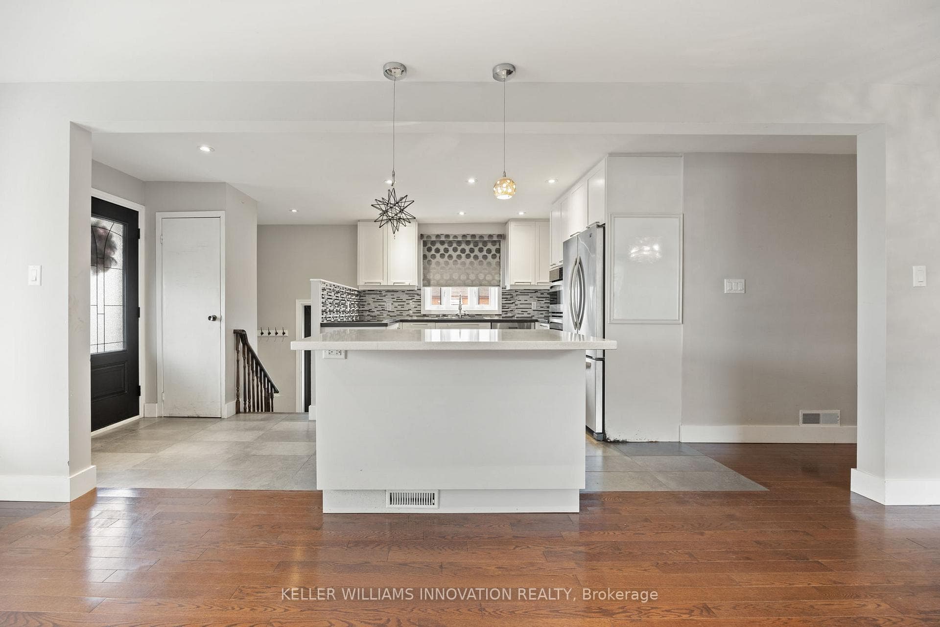 15 Rosewood Avenue photo 7
