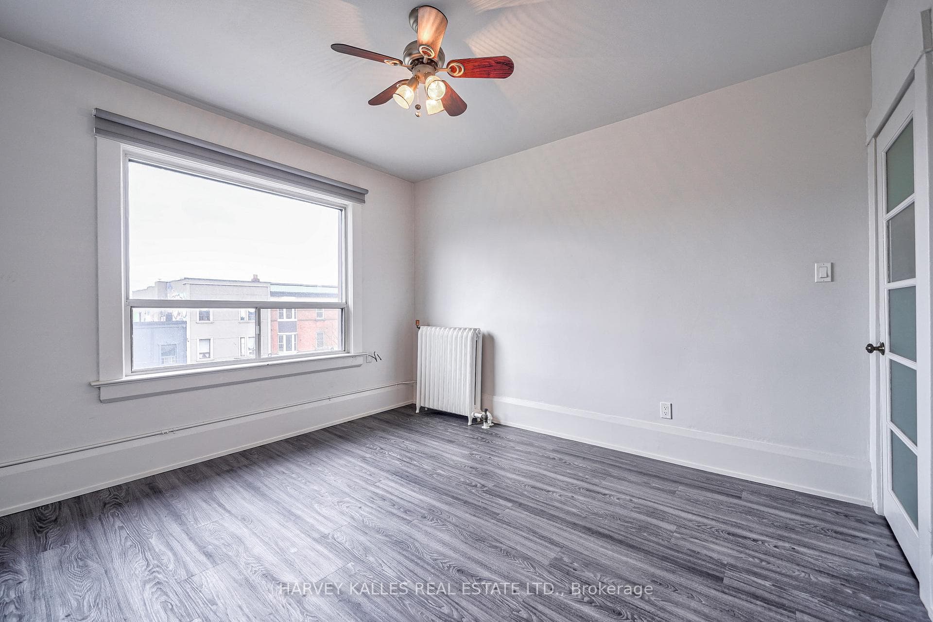 1074 St Clair Avenue Unit 4 photo 26