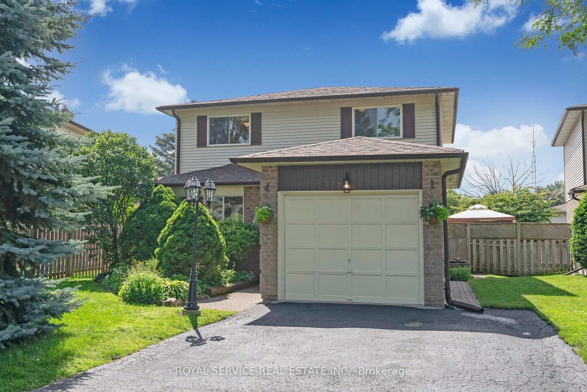 379 Gothic Drive Oshawa