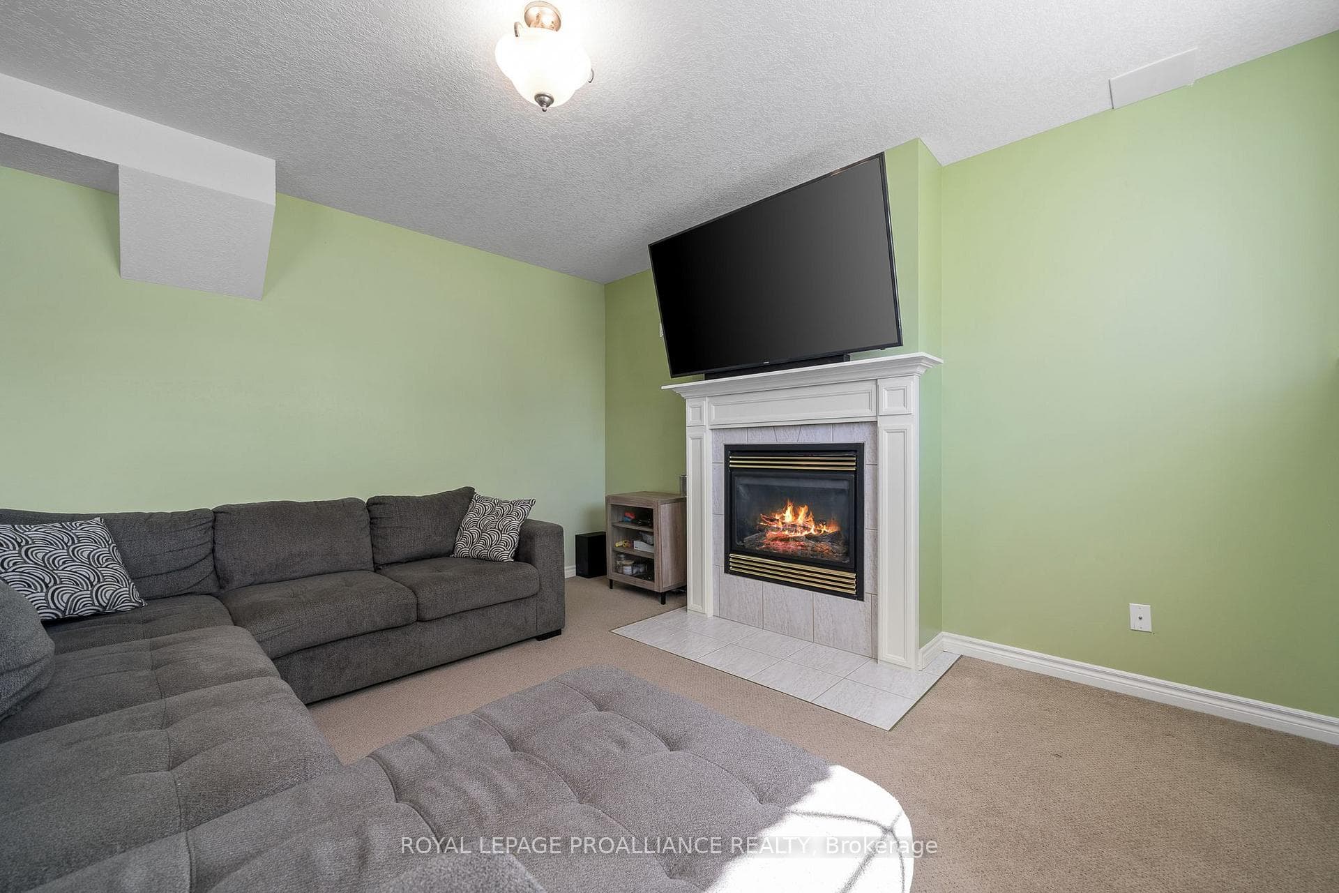 68 HUFFMAN Road photo 26