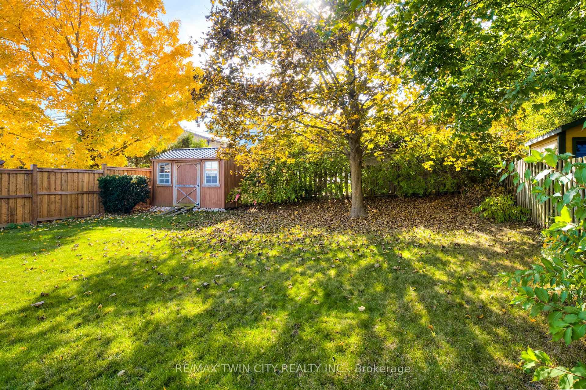 61 Delavan Drive photo 36