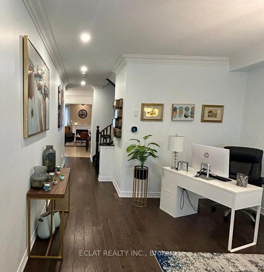232 Kincardine Street photo 2
