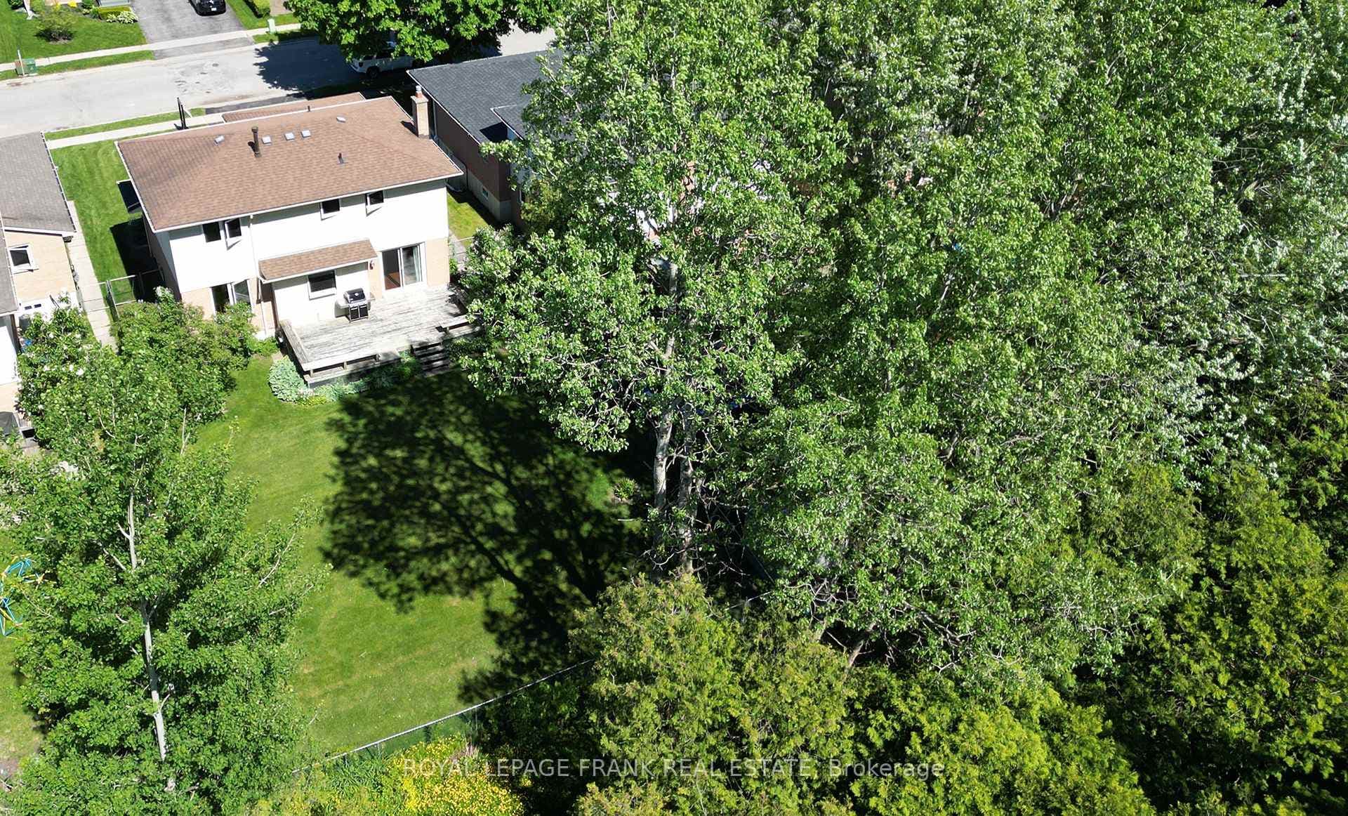 62 Chester Crescent photo 33