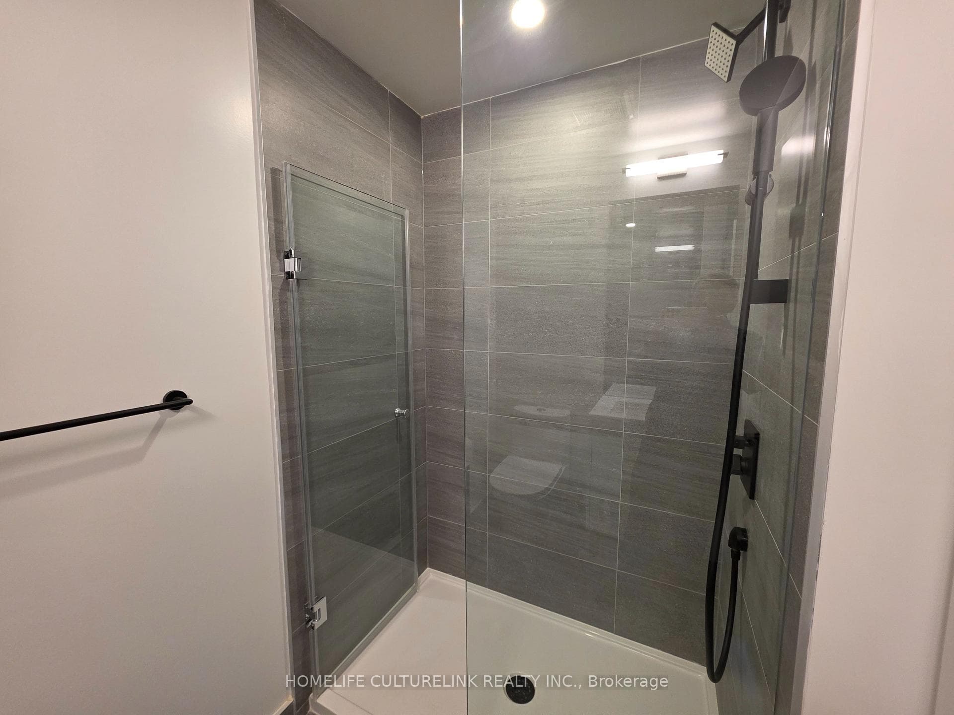 1 Quarrington Lane Unit 3017 photo 14