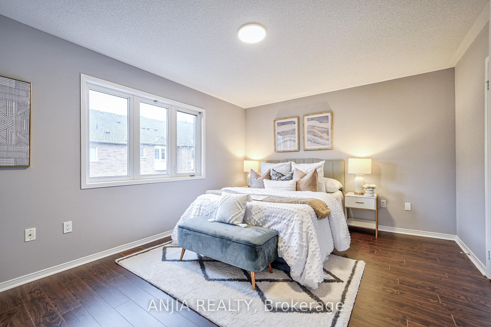 220 Sandale Road photo 17