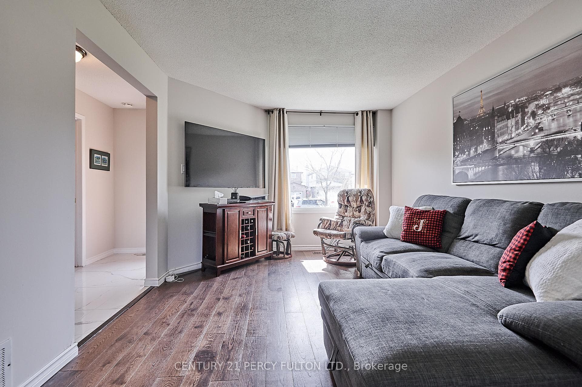 89 Barnes Drive photo 9