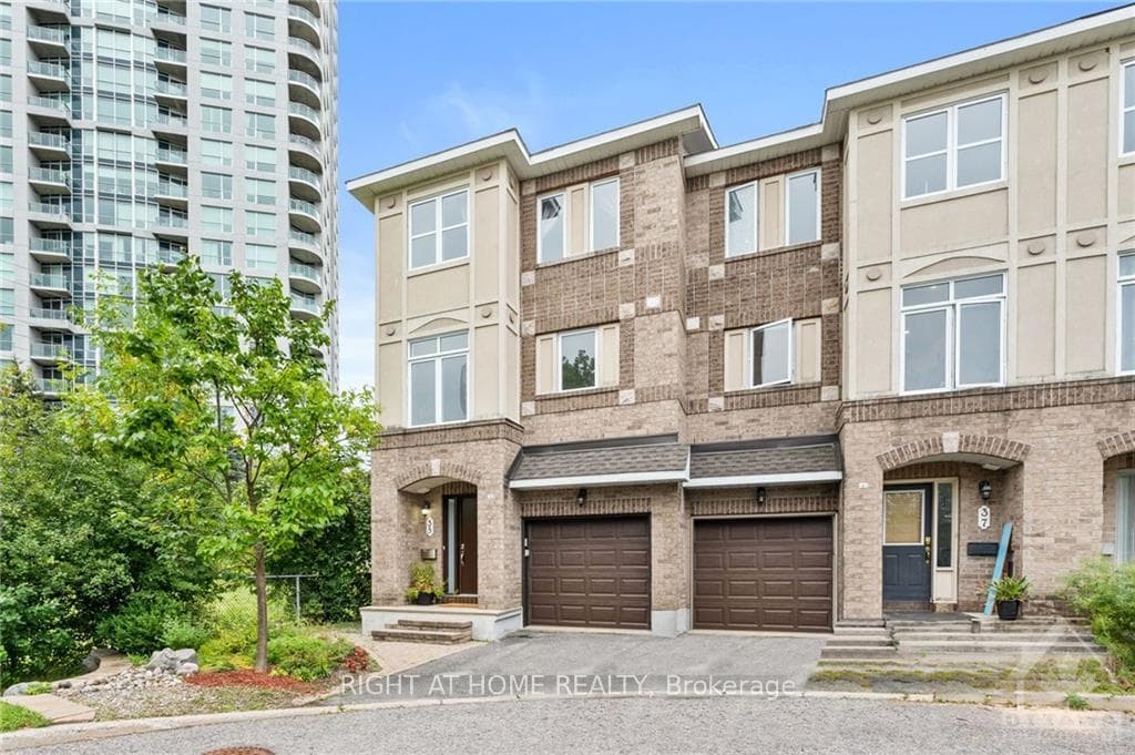 35 BRIARWAY photo 2